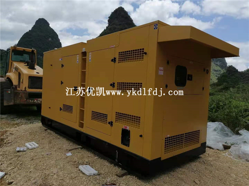 2021年7月10日，2臺(tái)玉柴400KW戶外靜音箱型發(fā)電機(jī)組交付廣西某項(xiàng)目使用