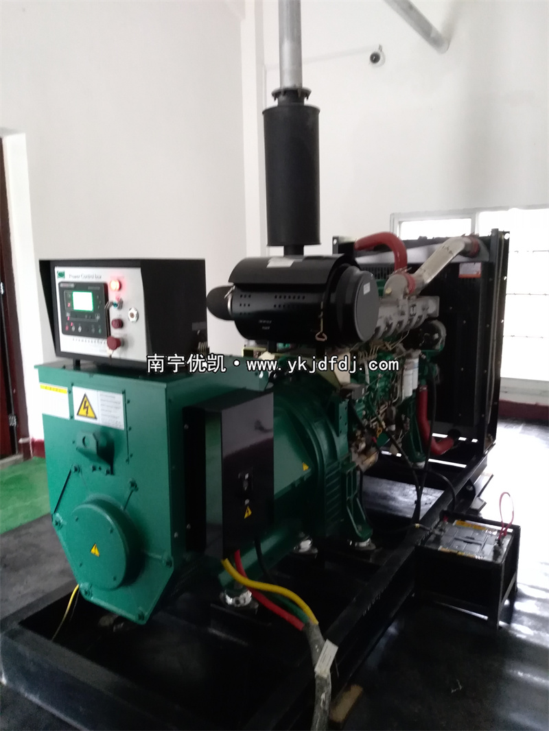 2022年6月28日，200KW玉柴發(fā)電機(jī)組崇左項(xiàng)目安裝調(diào)試完畢